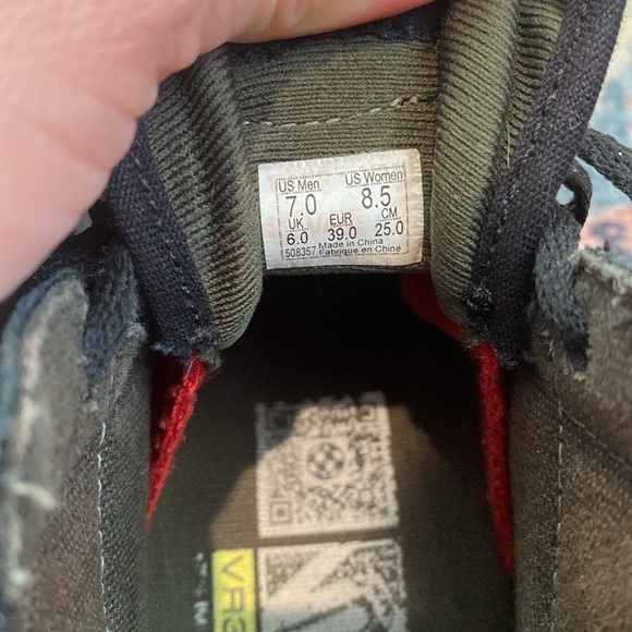 Vans skateboarding shoes - Picture 10 of 10